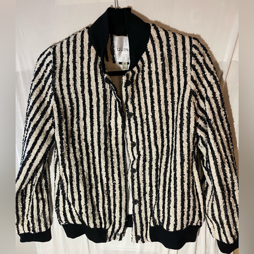 Qüina striped textured bomber style jacket